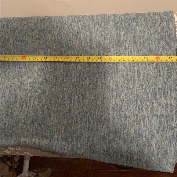 NWT Old Navy Active Shirt - Picture 3 of 4